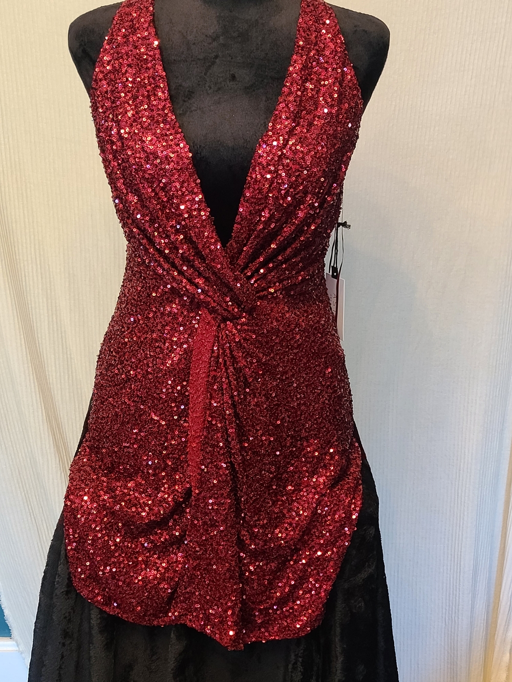 ASTR The LabelbWomen's Red Sequin Halter Twist Front Dress size S